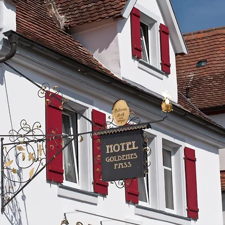 Goldenes Fass In ローテンブルク・オプ・デア・タウバー