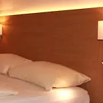 Ξενοδοχείο Goldenes Fass In 3*