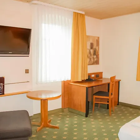 Goldenes Fass In 3* Ρότενμπουργκ (Τάουμπερ)