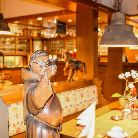 Goldenes Fass In Rothenburg ob der Tauber