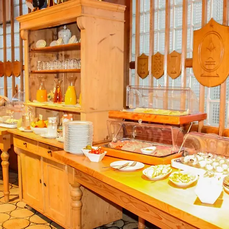 Goldenes Fass Hotel 3*