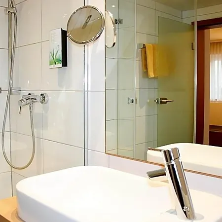 Hotel Goldenes Fass In 3*