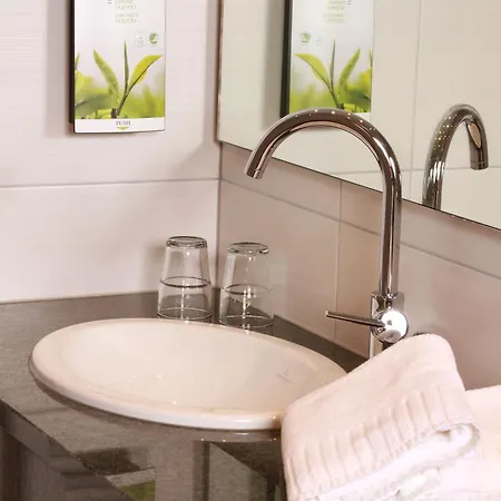 Goldenes Fass In 3* Ρότενμπουργκ (Τάουμπερ)