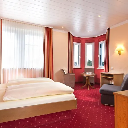 Ξενοδοχείο Goldenes Fass In 3*