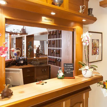 Ξενοδοχείο Goldenes Fass In Ρότενμπουργκ (Τάουμπερ)