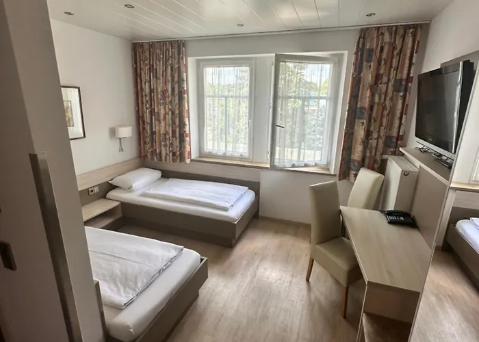 Goldenes Fass In Hotell